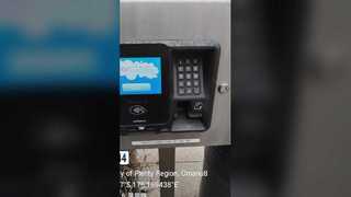 कोलोन तकनीशियन ने न्यूज़ीलैंड में कार वॉशिंग मशीन स्थापित की है!